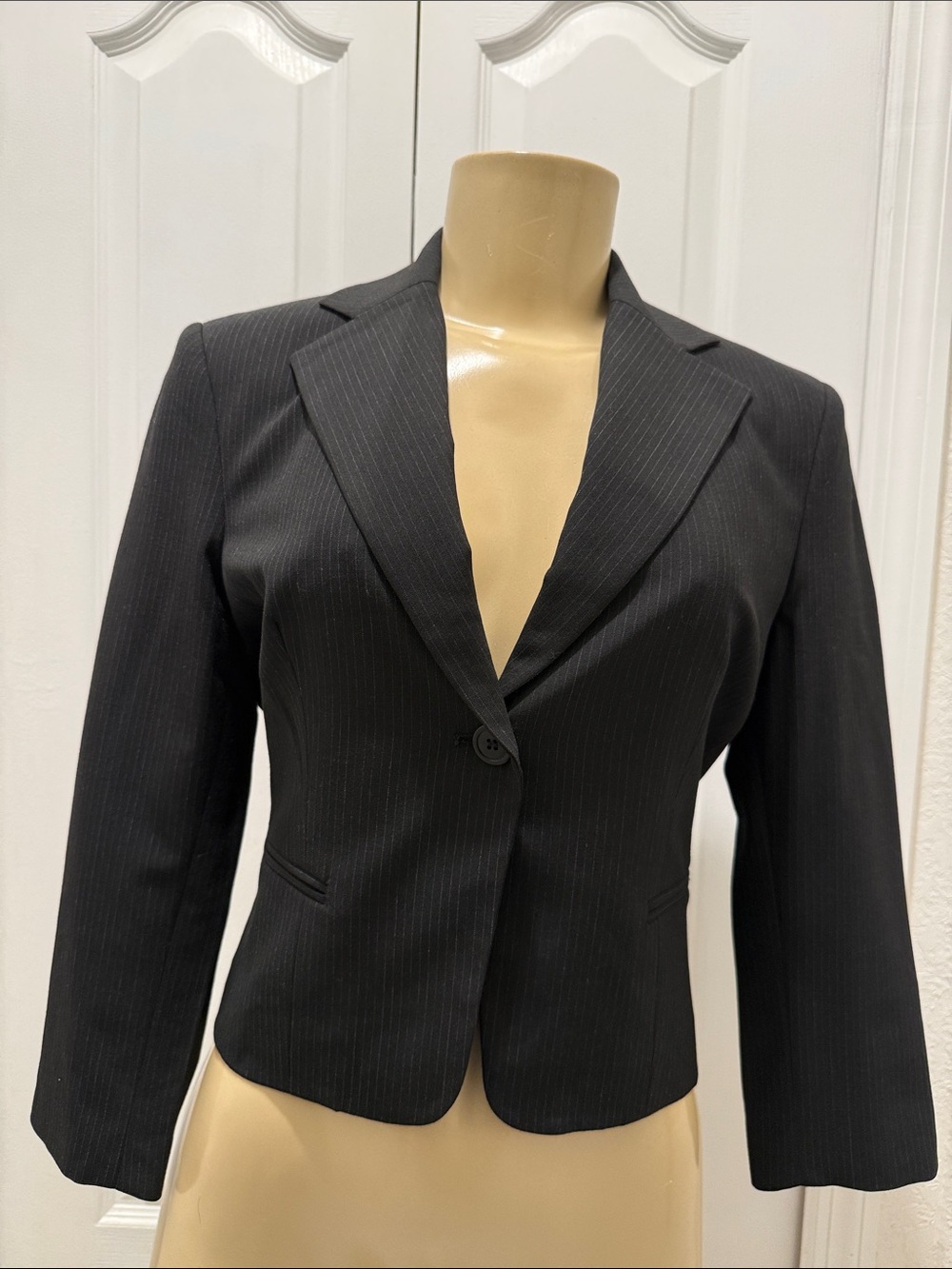 Laundry By Shelli Segal Black Pinstripe Single-Button Blazer